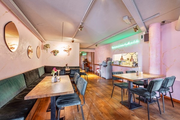 Medium property photo - Van Hallstraat 613, 1051 HE Amsterdam